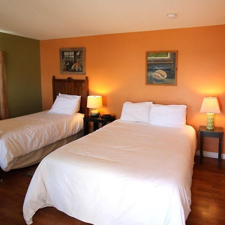 Seawind Landing Country Inn Larry's River Exterior photo