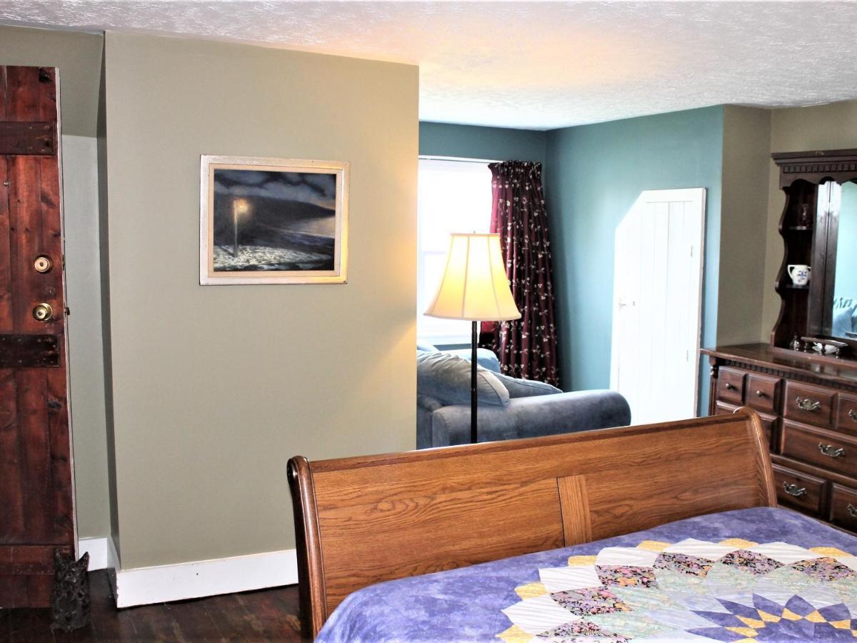 Seawind Landing Country Inn Larry's River Exterior photo
