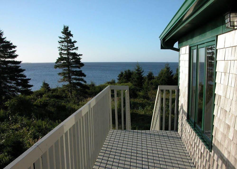 Seawind Landing Country Inn Larry's River Exterior photo