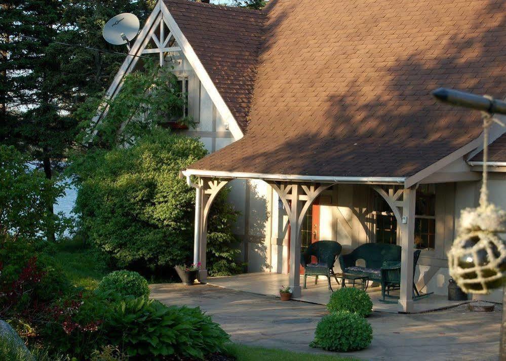Seawind Landing Country Inn Larry's River Exterior photo