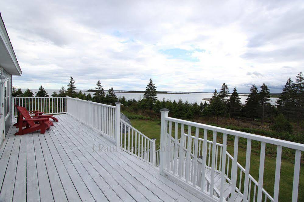 Seawind Landing Country Inn Larry's River Exterior photo